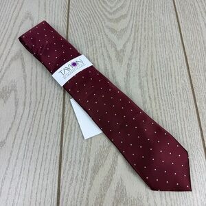 711 Tayion by Montee Holland Polka Dot Tie 600 Red $55 Polyester 2YC24-2007